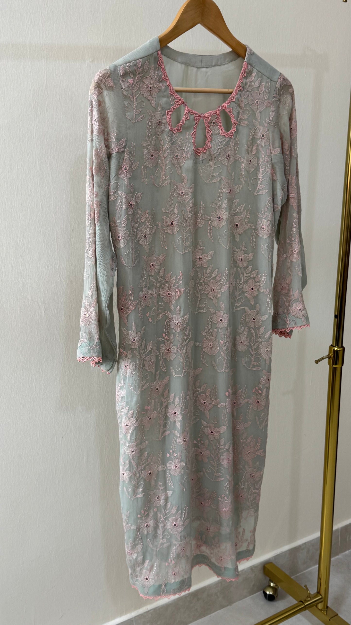 Size medium