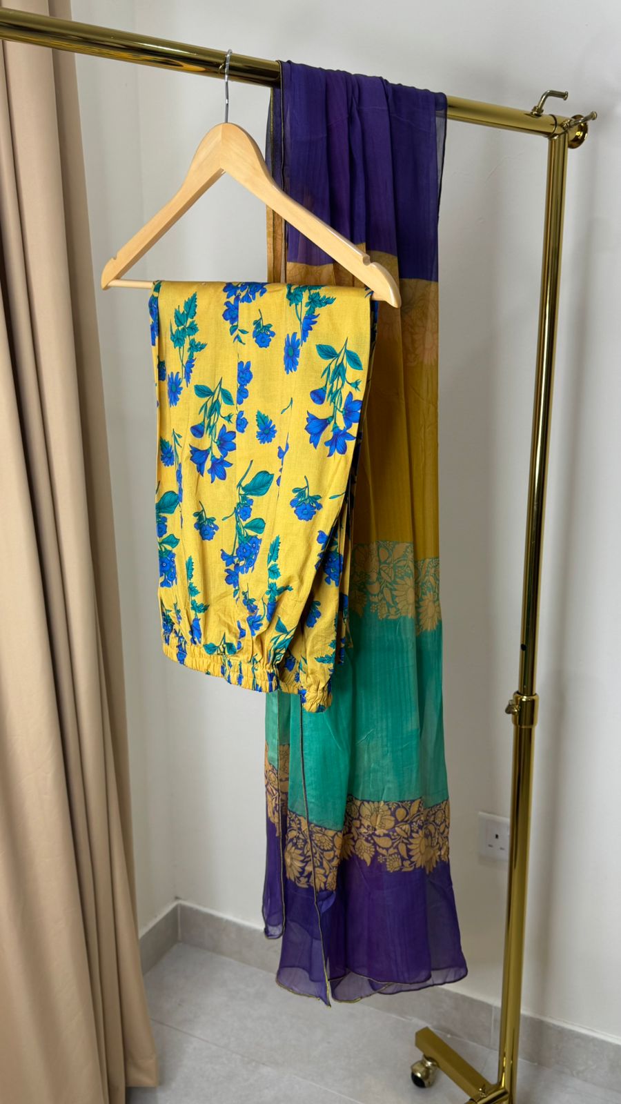 Yellow & Blue Casual Wear Suit