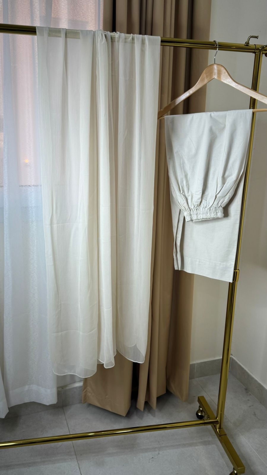 White Embroidery Suit